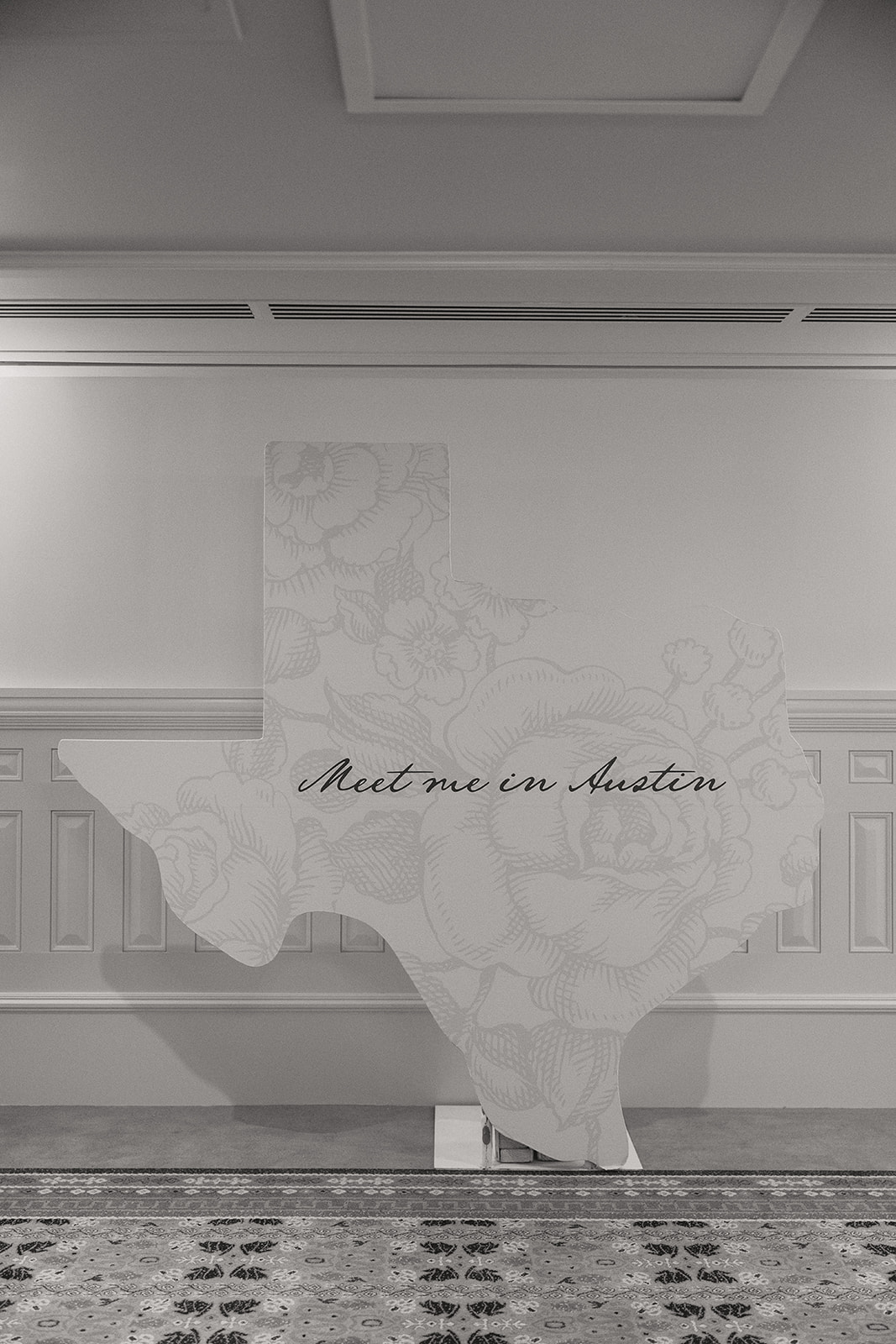 Unique Texas shaped sign at Austin wedding